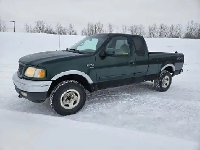 2000 Ford F150 XLT Image# 1