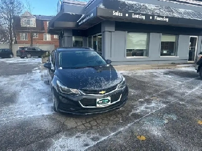 2017 Chevrolet Cruze 4dr Sdn 1.4L LT w/1SC Image# 1