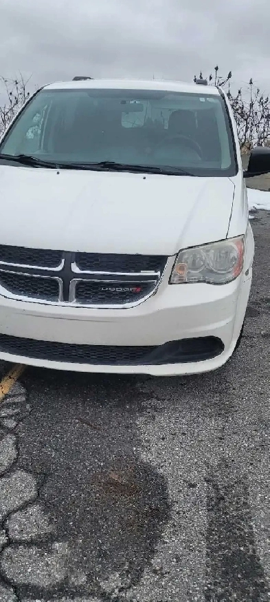 2013 Dodge Caravan for sale Image# 1
