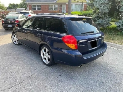 2007 subaru legacy outback Image# 1