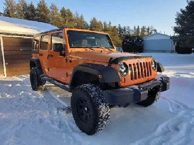 2012 Jeep Wrangler Sahara Unlimited Image# 1