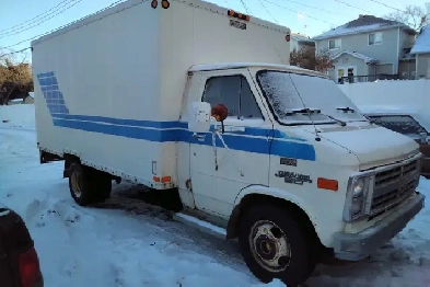 1985 Chev Cube Van Image# 1