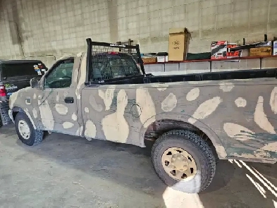 2001 Ford F150 7700 Series 4x4 Image# 1