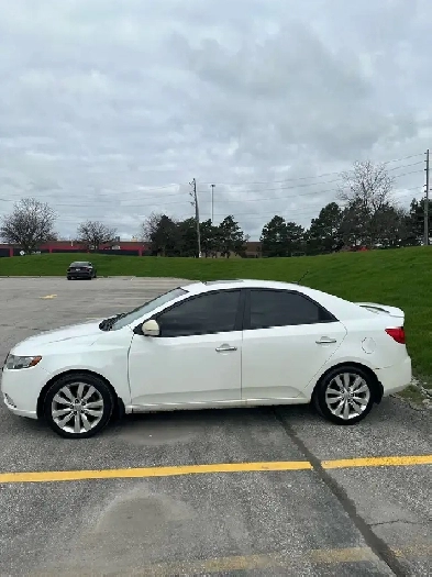2011 Kia Forte Image# 1