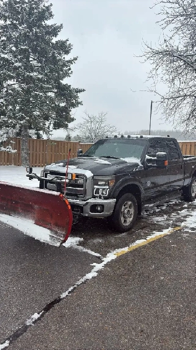 2013 Ford F250 4x4 6.7 with plow Image# 1
