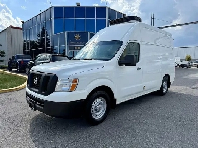 2017 Nissan NV Cargo 2500 HD SV Image# 1