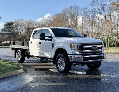 2020 Ford F350 XLT 4X4 9 Foot Flatdeck