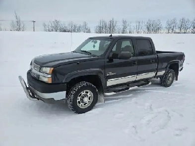 2004 Chevrolet Silverado Image# 1