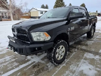 Dodge Ram 2500 6.7L Cummins (Low KM) Image# 1