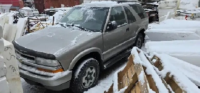 2005 Chevrolet Blazer Image# 1