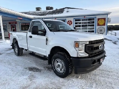 2020 Ford F250 Cabine simple boite de 8 pieds