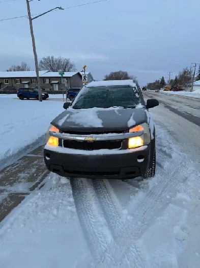 2007 Chevy equinox Image# 1