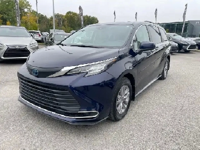 2021 Toyota Sienna XLE / Ceci est une 2022! Bien Équipé / Inspec Image# 1