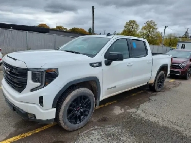 2024 GMC Sierra 1500 Elevation DIESEL/CONSOLE SHIFT/BLK ALLOY... Image# 1