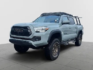 2022 Toyota Tacoma Base | 4x4 Double Cab Manual SB | Image# 1