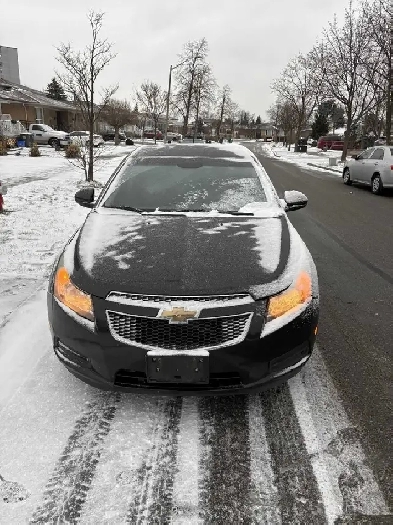 2012 CHEVROLET CRUZE FULLY LOADED MUST SEE Image# 1