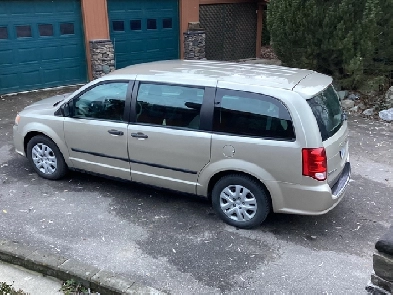 Low mileage 2015 Dodge Grand Caravan