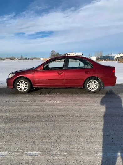 2005 HONDA CIVIC NEW BATTERY-WINTER TIRES READY FOR WINTER$2,850 Image# 1