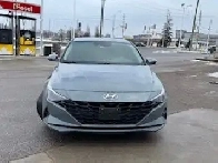 2022 Hyundai Elantra Preferred IVT