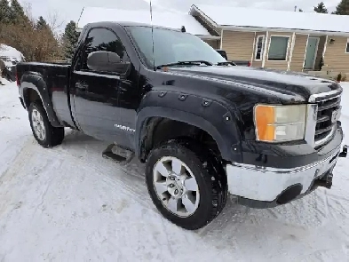 2010 GMC Sierra 1500 reg cab sb 4x4