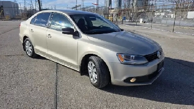 2014 Volkswagen Jetta TDi- LOW KMS-CERTIFIED - GREAT SHAPE Image# 1