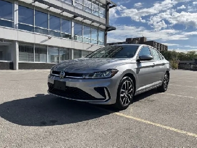 2025 Volkswagen Jett SE Comfortline