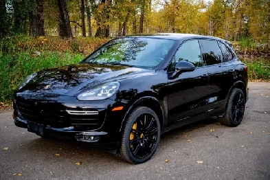 2016 Porsche Cayenne Turbo S