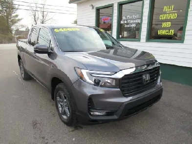 2023 Honda Ridgeline EXL AWD w Leather  Sunroof  2 Sets of T