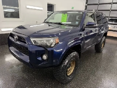 2019 Toyota 4Runner SR5 4X4