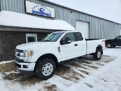 2019 Ford F350 Ext Cab 4X4 XLT 62L  Rebuilt Title
