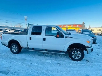 2013 Ford Super Duty F350 SRW 4WD Crew Cab 156 XL