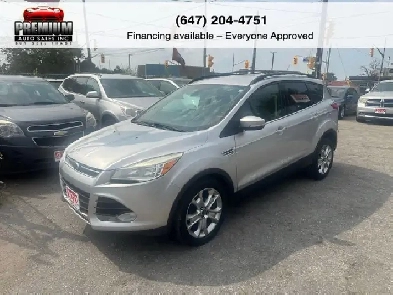 2013 Ford Escape  3 YEAR WARRANTY INCLUDED