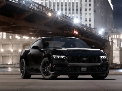 2026 Ford Mustang EcoBoost Premium  Nite PonyActive ValveBO S