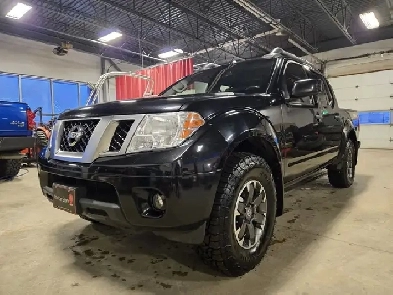 2019 Nissan Frontier PRO 4X Leather  Local  No Accidents