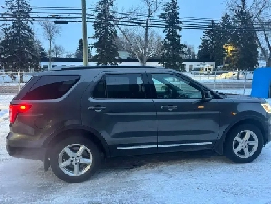 FOR SALE: 2017 Ford Explorer XLT – Great Condition!  ✅ Mileage: Image# 1
