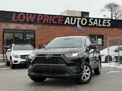 2022 Toyota RAV4 LE l FWD l One Owner l Toyota Warranty l Low Km