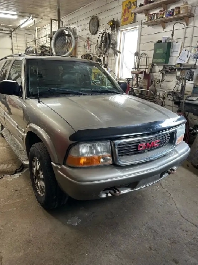 1999 GMC Jimmy Image# 1