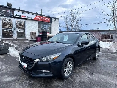 2017 Mazda 3 SE