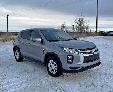 2022 Mitsubishi RVR SE