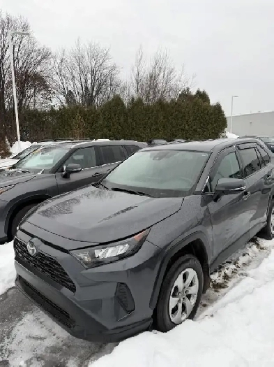 Toyota RAV4 LE TI 2022 à vendre Image# 1