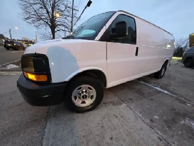 2011 GMC Savana RWD 2500 155