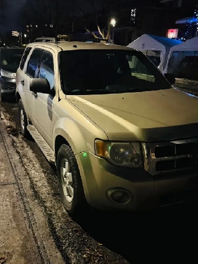 Fords escape 2010AWD automatic Image# 1