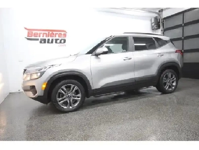 2023 Kia Seltos LX / AWD Image# 1