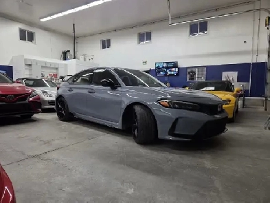 2025 Honda Civic Type R - CLEAN CARFAX, PPFed, CERAMIC COATED Image# 1
