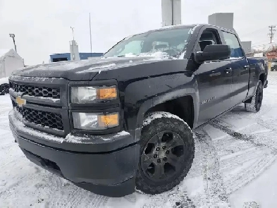 2015 Chevrolet Silverado 1500 4X4 V6 CREWCAB Image# 1