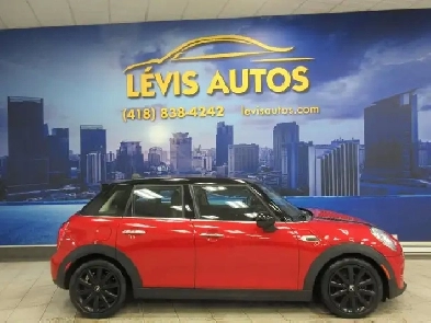 MINI 5 PORTES 2015 COOPER MANUEL 6 VITESSES / TOIT PANO / CUIR N Image# 1