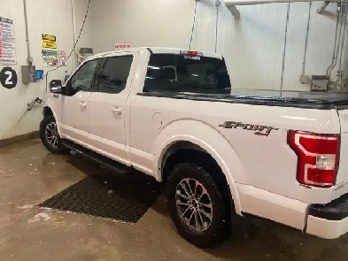 2018 f150 XLT sport crew 4x4 Image# 1