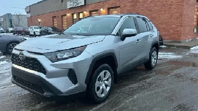 2021 Toyota RAV4 LE AWD Image# 1