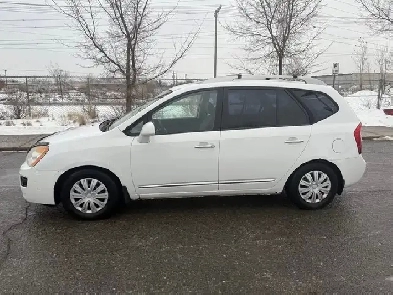2011 Kia Rondo 2011 KIA RONDO  , 7 PASSAGERS  , AUTOMATIQUE ,  S Image# 1