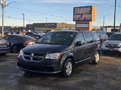 2012 Dodge Grand Caravan SXT, STOWNGO, 7 PASSENGER, WINTER TIRES Image# 1